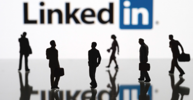 LinkedIn users data for sale in the Dark Web